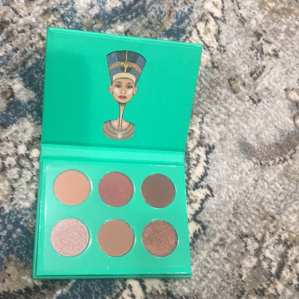 The Nubian by Juvia’s Mini Palette